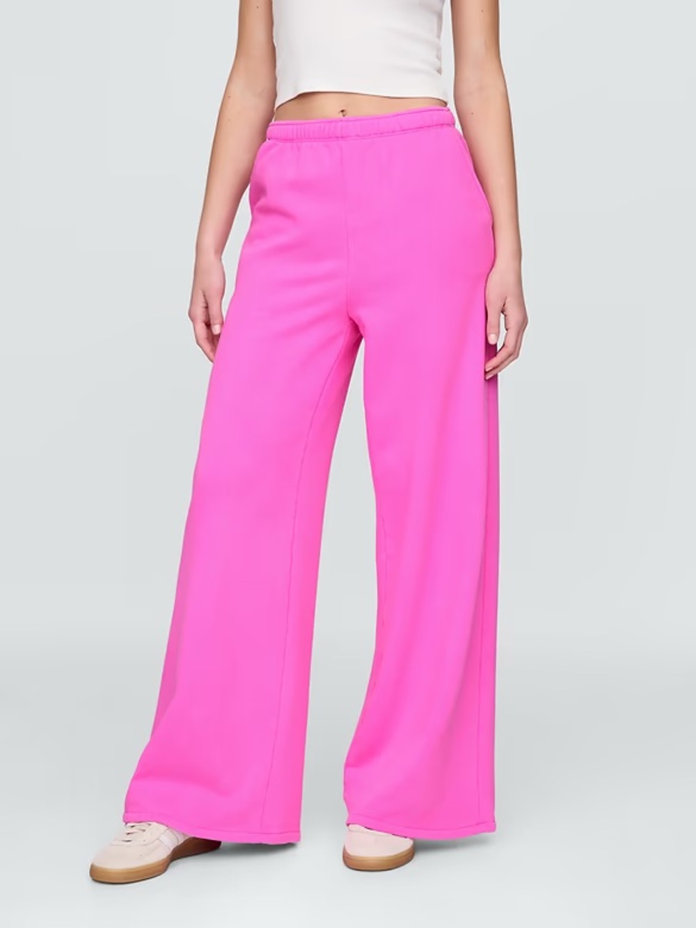GAP Vintage Soft Baggy Sweatpants in Color
New sugar plum neon pink